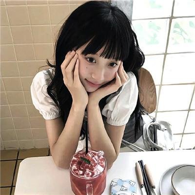 奔跑的修女